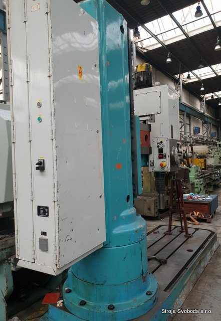 Vrtačka otočná VO 63 (9523 VYMENIT - Radial Drilling machine VO 63 (10).jpg)